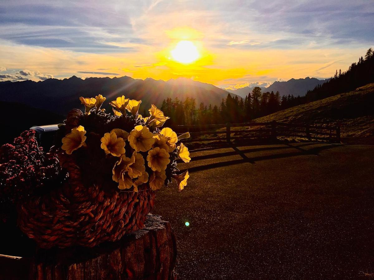 Apart Dorfbaeck Kaunertal Luaran gambar